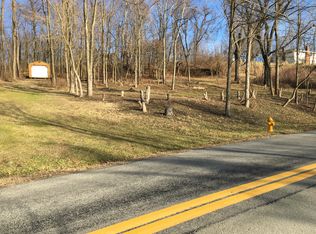 Hickory Ridge Rd, Washington, PA 15301