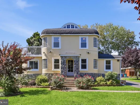 34 Harvard Rd, Hagerstown, MD 21742