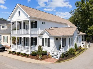 95 Oglethorpe Ave, Clayton, NC 27527