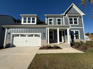 645 Silvercomet Dr, Knightdale, NC 27545