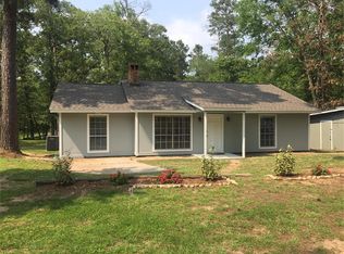 605 County Rd, Goodrich, TX 77335