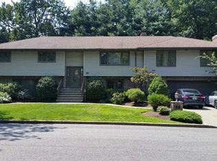 17 Cherry Pl, Hillsdale, NJ 07642