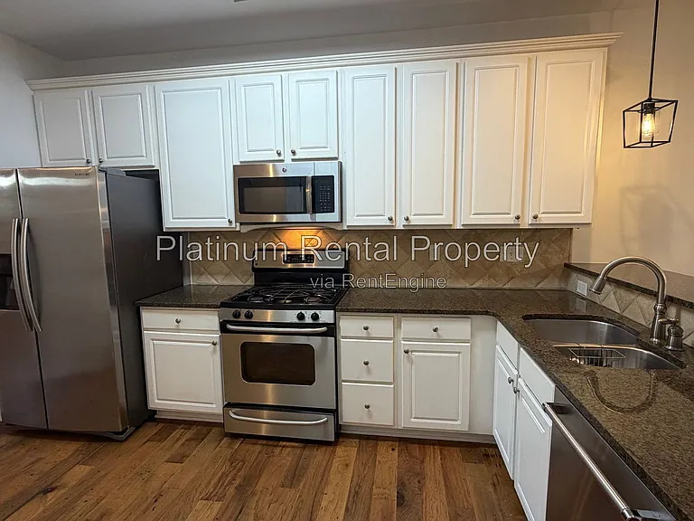 195 Cabots Cove Ct — Photo 11