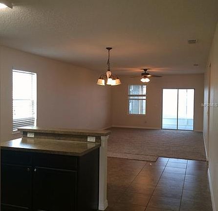 3rd image of 10007 Lenox St