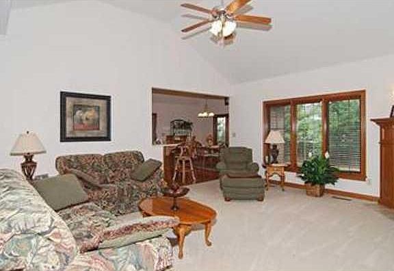 4th image of 1283 E Morningside Dr