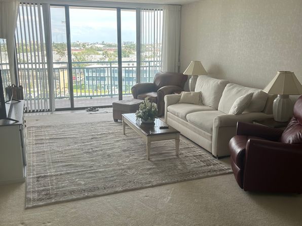1 Key Capri APT 604W