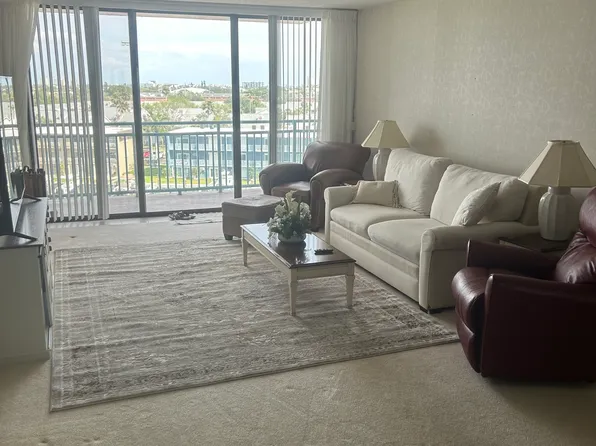 1 Key Capri APT 604W, Treasure Island, FL 33706