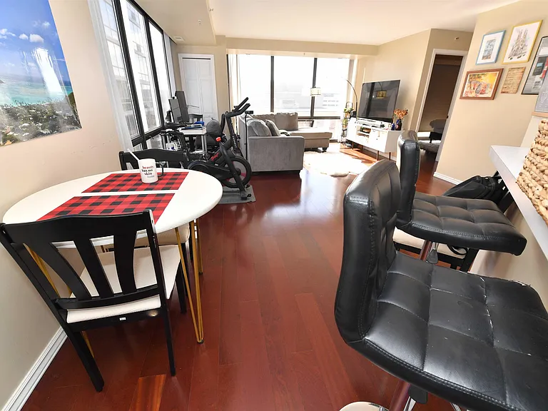 125 SW Jefferson Ave #W6B — Photo 17