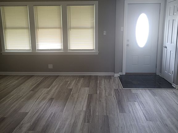 2nd image of 14315 S Michigan Ave