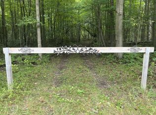 888 N Ridge St, Pt Sanilac, MI 48469