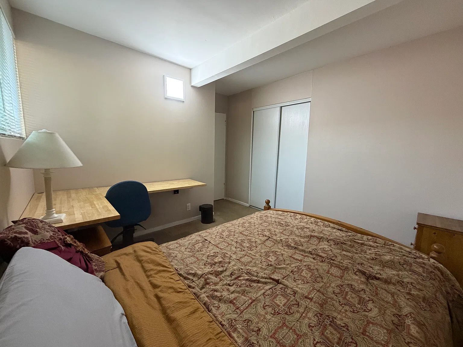 4 bed, 1432 sqft, $1,300 — Photo 3