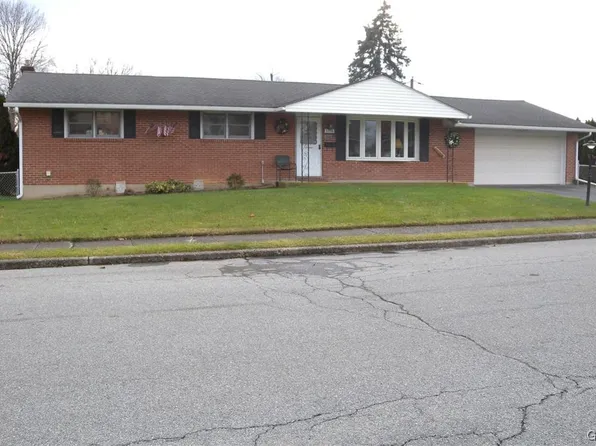 3106 Birch St N, Whitehall, PA 18052