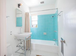 1237 E Washington Blvd APT 1, Pasadena, CA 91104
