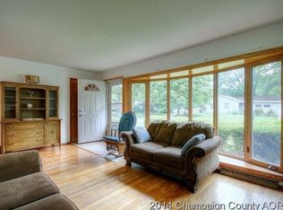 2005 Broadmoor Dr, Champaign, IL 61821