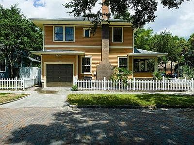 2nd image of 557 7th Ave N