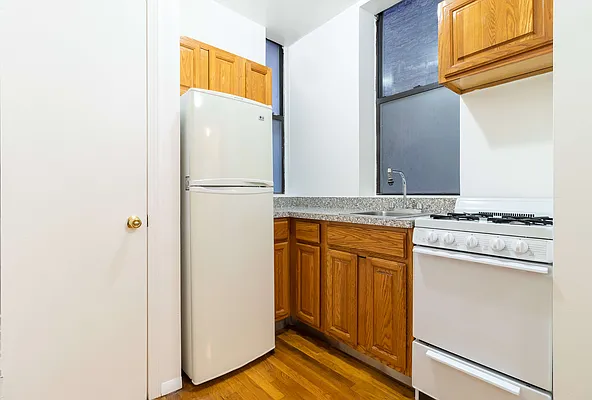 Rented by Bold New York | media 8