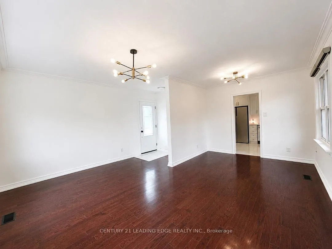 3 bed, $3,300 — Photo 4