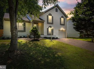 6135 Rainbow Dr, Elkridge, MD 21075