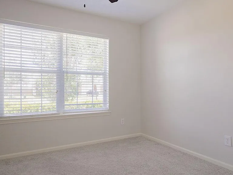 9514 Amberjack Dr — Photo 31