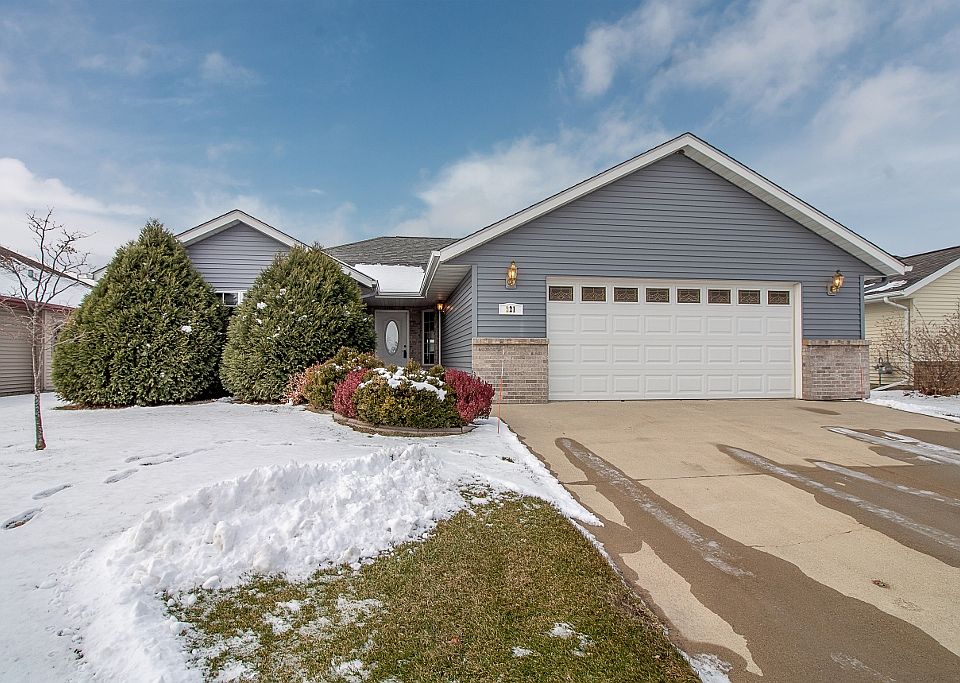 1st image of 321 Copper Village Cir