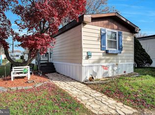 57 Madge Dr, Lancaster, PA