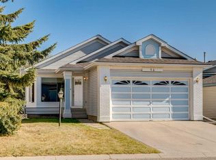 44 Citadel Mnr NW, Calgary, AB T3G 3Y3