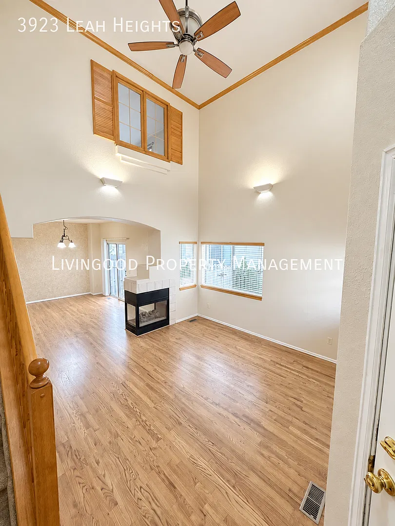 Leah Heights — Photo 3