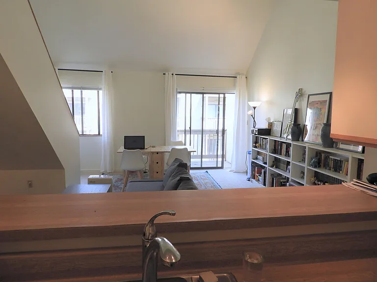 1002 Linden Ave #304 — Photo 7