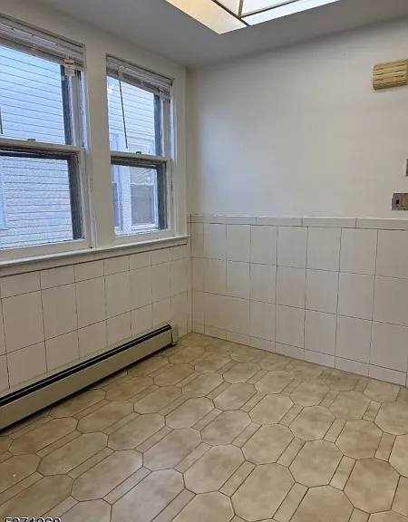 204 Columbia Ave — Photo 19