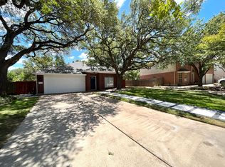 16715 Sabertooth Dr, Round Rock, TX 78681