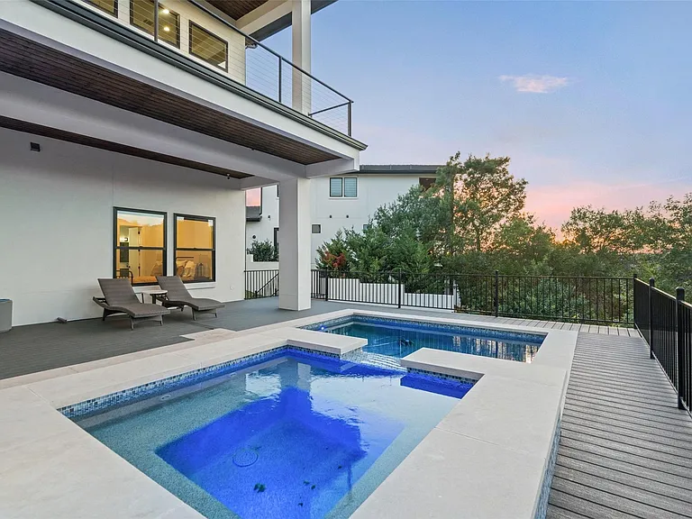 235 Canyon Turn Trl — Photo 34