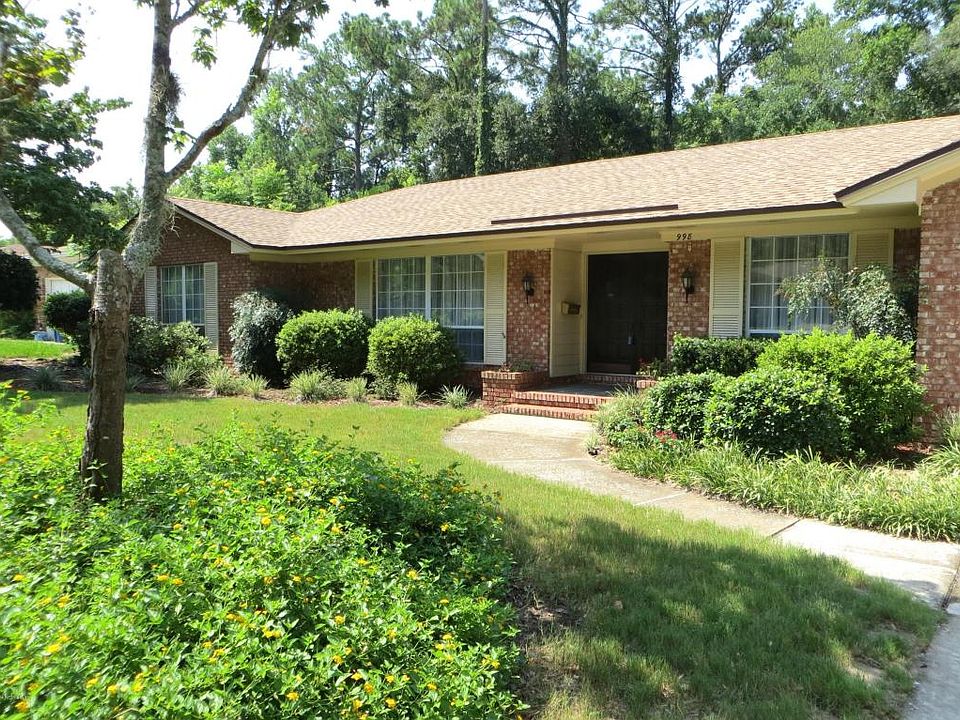 1st image of 998 Parkridge Cir W