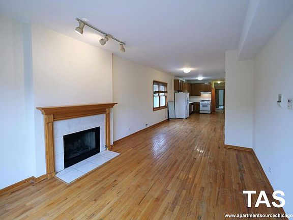 4th image of 2849 N Clybourn Ave #3