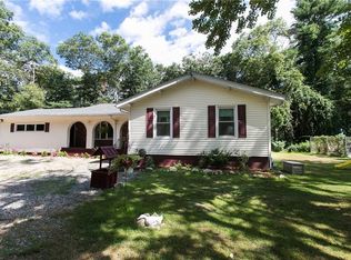 842 Hopkins Hill Rd, West Greenwich, RI 02817