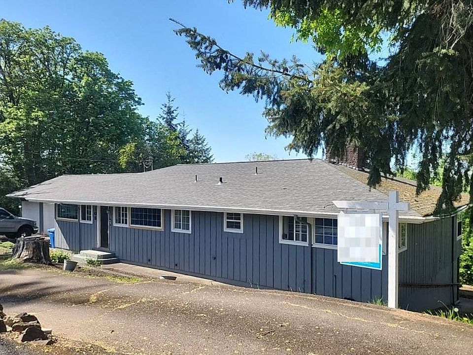 2nd image of 105 Island View Ln
