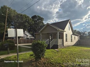 533 Ball Park Dr, Chester, SC 29706