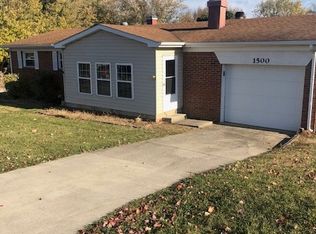 1500 S Pleasantview Dr, Yorktown, IN 47396