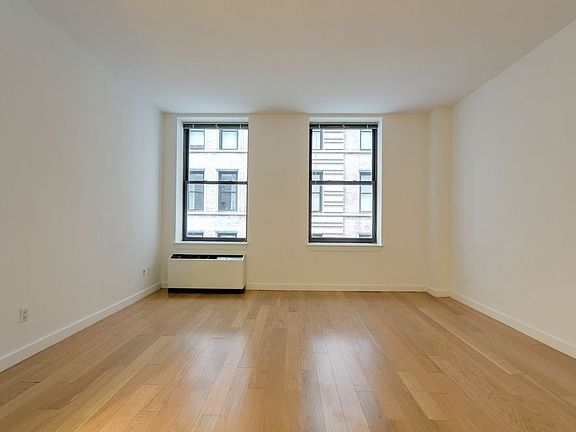 5th image of 37 Wall St APT 8K