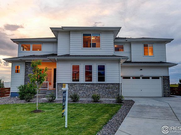 2nd image of 373 Orion Cir