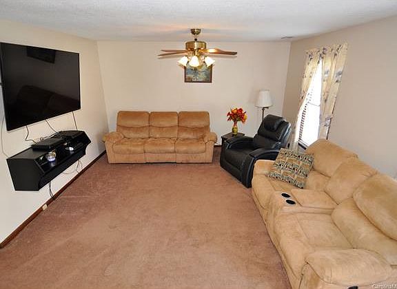 3rd image of 2200 Medlin Ct