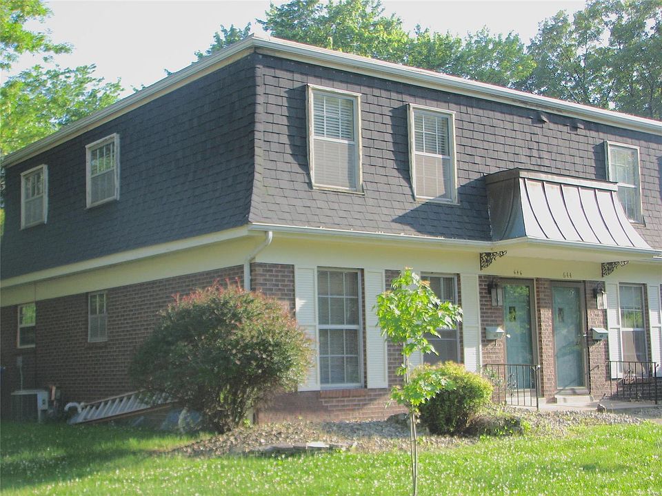 1st image of 644 Harvard Dr
