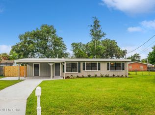 1106 Skye Dr W, Jacksonville, FL 32221