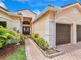 1357 Camellia Ln, Weston, FL 33326