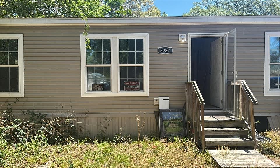 1st image of 3222 Welsh St