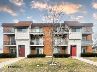 2406 Marquette Rd APT 5, Peru, IL 61354