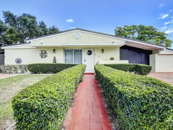 10000 Bahama Dr, Cutler Bay, FL 33189