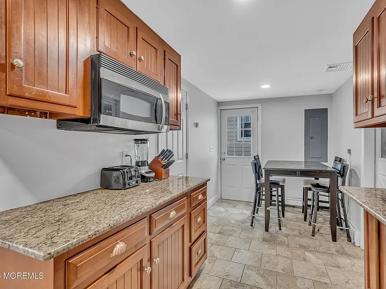 20 Venetian Ct — Photo 15