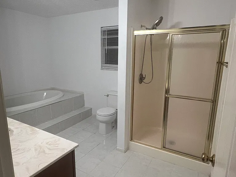 1862 Summitview Dr — Photo 40