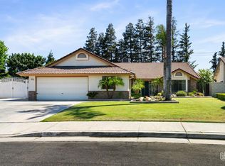 9401 Eagle Oak Rd, Bakersfield, CA 93311