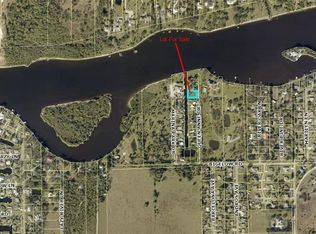 2225 Queen Anne Dr, Fort Myers, FL 33905